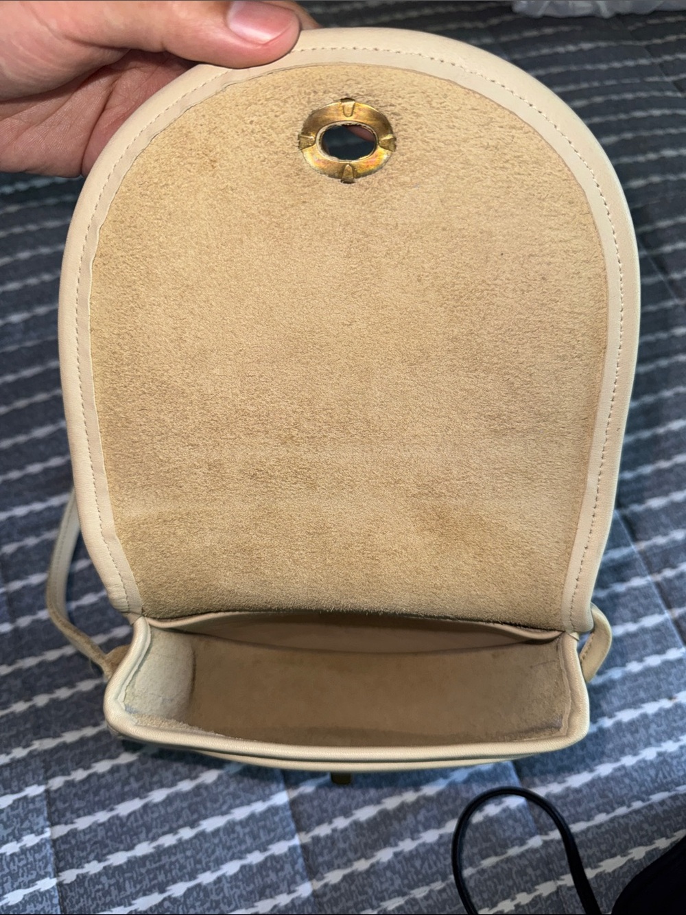 Vintage Coach bags - Picture 4 of 8